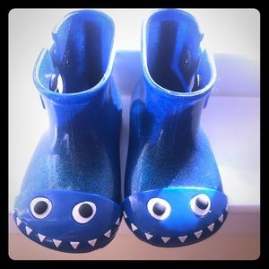 Mini Melissa blue monster rain boot Size 5